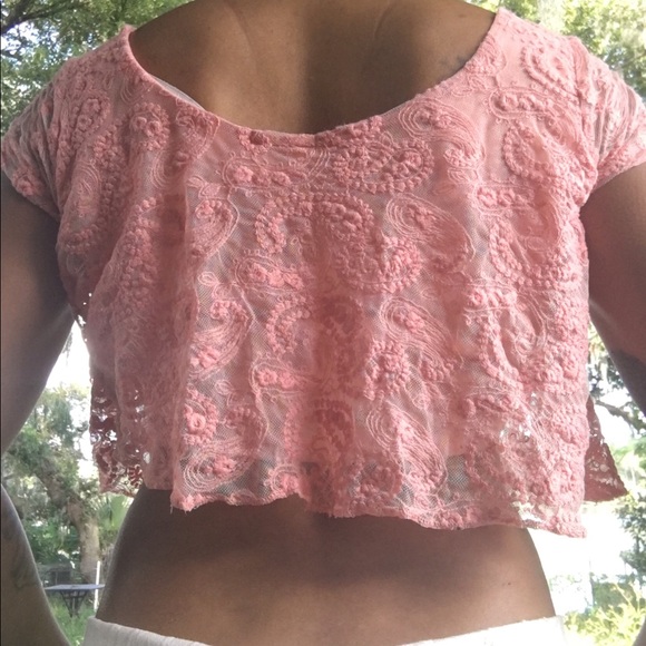 Charlotte Russe Med Paisley Lace Crop Top - Picture 2 of 4